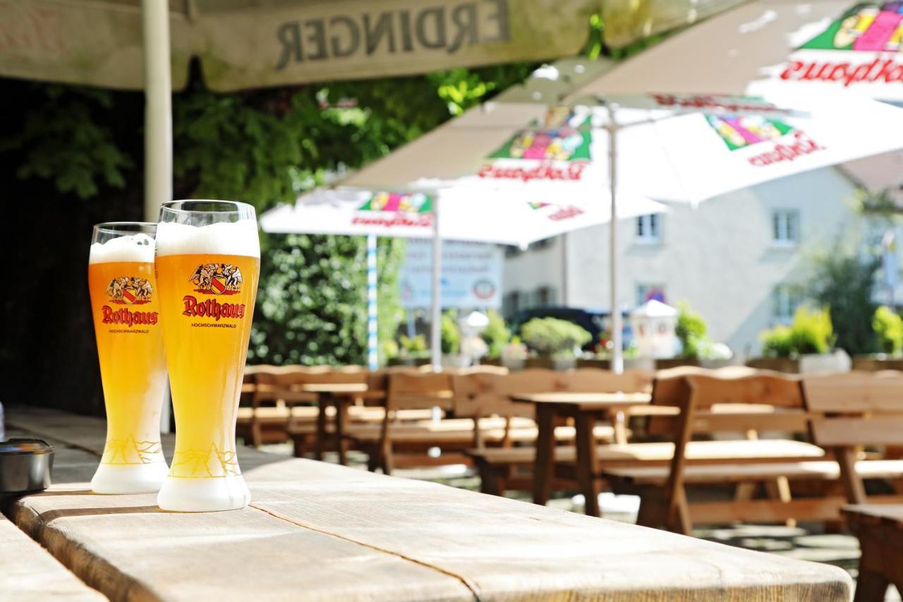 Hotel Restaurant Adler Stube Muenstertal Exterior photo